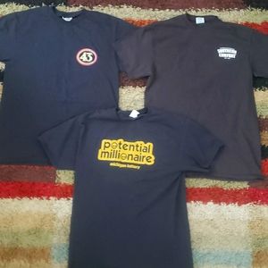 3LOT SHIRTS SIZE MEDIUM